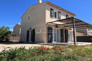 Picture of listing #330093188. House for sale in Maussane-les-Alpilles