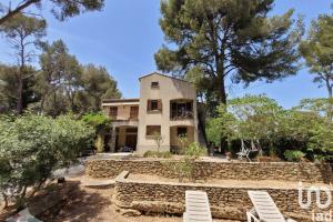 Picture of listing #330098570. House for sale in La Ciotat