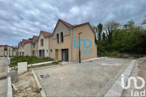 Picture of listing #330101428. House for sale in La Queue-en-Brie