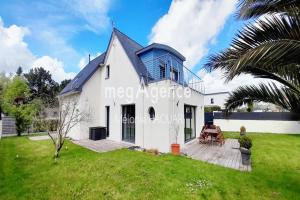 Picture of listing #330103329. House for sale in Concarneau