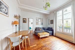 Picture of listing #330107975. Appartment for sale in Paris