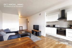 Picture of listing #330108816. Appartment for sale in Paris