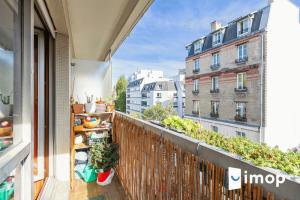 Picture of listing #330114485. Appartment for sale in Paris