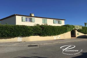 Picture of listing #330118238. House for sale in Salon-de-Provence