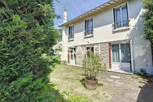 Picture of listing #330128594. House for sale in Saint-Maur-des-Fossés