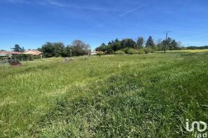 Picture of listing #330129576. Land for sale in Chabournay