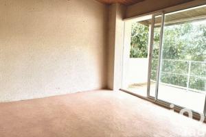 Thumbnail of property #330131308. Click for details