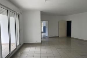 Thumbnail of property #330131532. Click for details