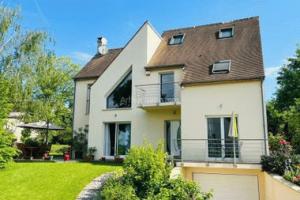 Picture of listing #330133340. House for sale in Soisy-sur-Seine