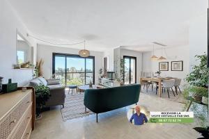 Picture of listing #330139730. Appartment for sale in Cannes