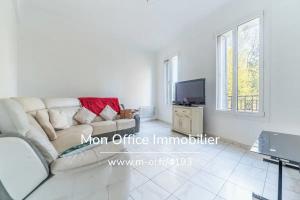 Picture of listing #330141000. Appartment for sale in Marseille