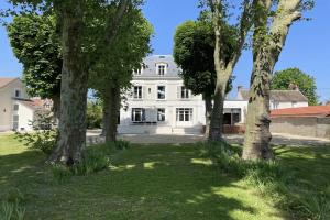 Photo de l'annonce nº 330146845. Maison à vendre sur Fontainebleau