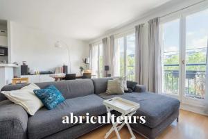 Picture of listing #330147048. Appartment for sale in Saint-Maurice