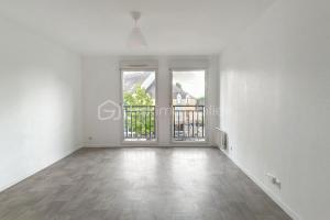 Picture of listing #330151351. Appartment for sale in Saint-Erblon