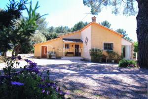Picture of listing #330151789.  for sale in Trans-en-Provence