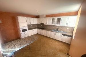 Thumbnail of property #330159585. Click for details
