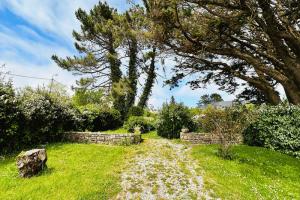 Picture of listing #330159627. Land for sale in Crozon