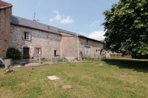 Picture of listing #330160930. House for sale in Saint-Étienne-de-Fursac