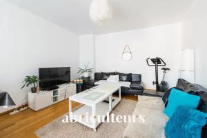 Picture of listing #330168042. Appartment for sale in Vélizy-Villacoublay