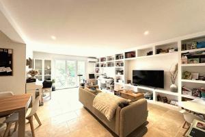 Picture of listing #330170616. House for sale in Toulon