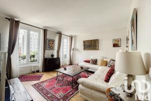 Picture of listing #330172863. Appartment for sale in Paris