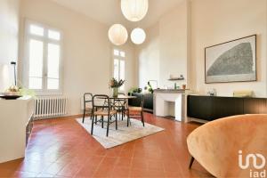 Picture of listing #330180450. Appartment for sale in Uzès