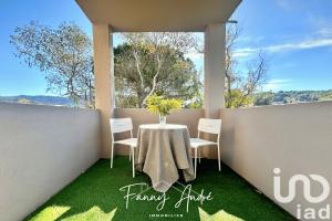 Picture of listing #330180799. Appartment for sale in Le Castellet
