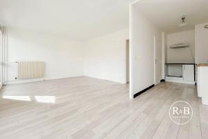 Picture of listing #330187945. Appartment for sale in Plaisir