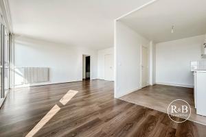 Picture of listing #330187983. Appartment for sale in Plaisir