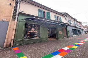 Photo de l'annonce nº 330188194. Commerce à vendre sur Montereau-Fault-Yonne