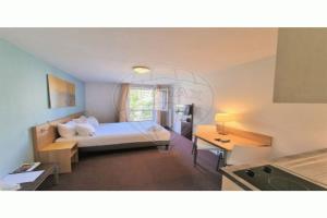 Picture of listing #330188523. Appartment for sale in Clamart