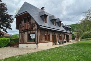 Picture of listing #330189293. House for sale in Saint-Martin-de-Boscherville