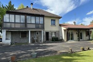 Picture of listing #330189822. House for sale in Aurillac