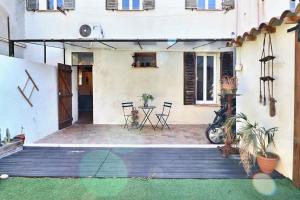 Picture of listing #330196767. Appartment for sale in Marseille