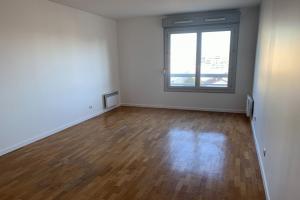 Picture of listing #330201290. Appartment for sale in Villeurbanne