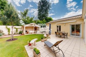 Picture of listing #330211383. House for sale in Pessac