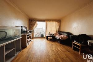 Picture of listing #330214677. Appartment for sale in Paris