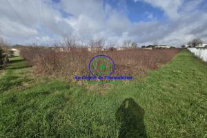 Picture of listing #330232050. Land for sale in Pont-du-Casse