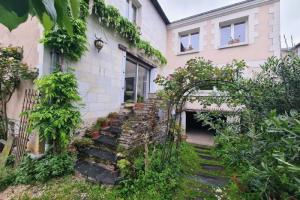 Picture of listing #330233827. House for sale in Angers