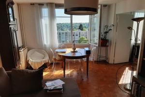 Picture of listing #330233845. Appartment for sale in Bougival