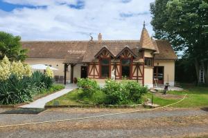 Picture of listing #330235496. House for sale in Malicorne-sur-Sarthe