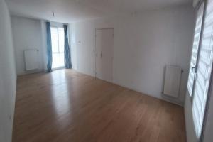Picture of listing #330252731. Appartment for sale in Lille