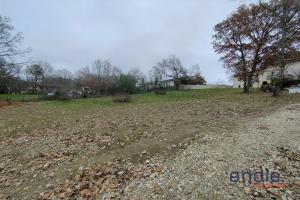 Picture of listing #330254441. Land for sale in La Salvetat-Saint-Gilles