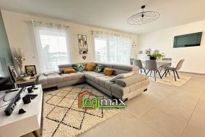 Picture of listing #330255354. Appartment for sale in Lagord