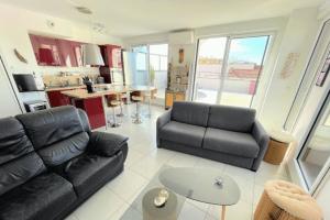 Picture of listing #330271660. Appartment for sale in Arcachon