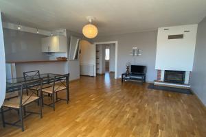 Picture of listing #330281371. Appartment for sale in Royan