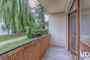 Picture of listing #330284627. Appartment for sale in Louveciennes