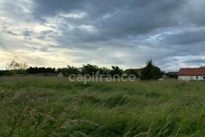 Picture of listing #330285168. Land for sale in Monétay-sur-Allier