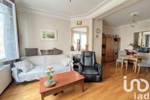 Picture of listing #330285183. Appartment for sale in Paris
