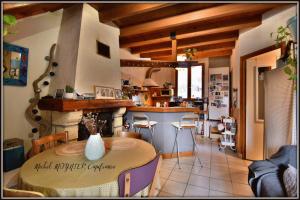 Picture of listing #330285855. Appartment for sale in Eygliers